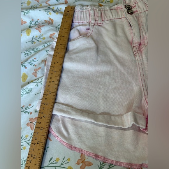 Zara paper bag shorts size 6 pink denim stretch cuff hem - Picture 3 of 8